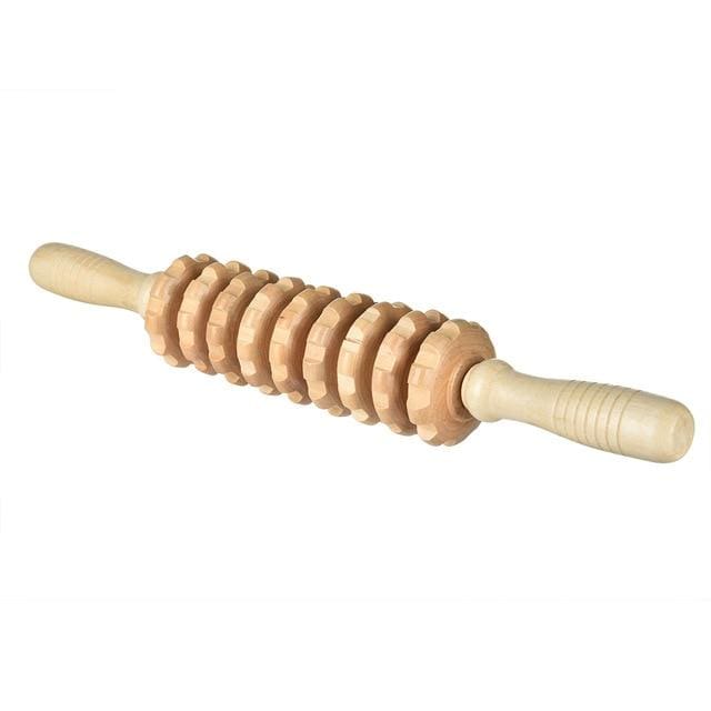 Rückenmassage mit der Holzrolle