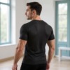 Getragenes Haltungskorrektor-Shirt, Ansicht von hinten